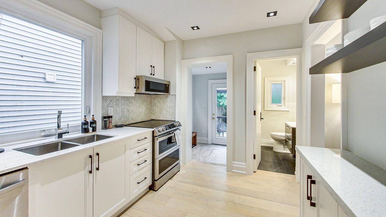 Photo of Kitchen in Yonge-Eglinton