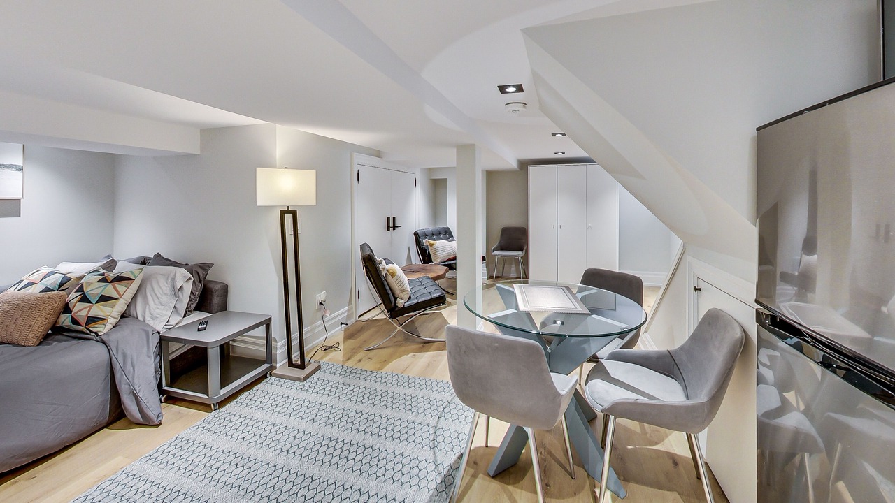 Photo of Bedroom in Yonge-Eglinton