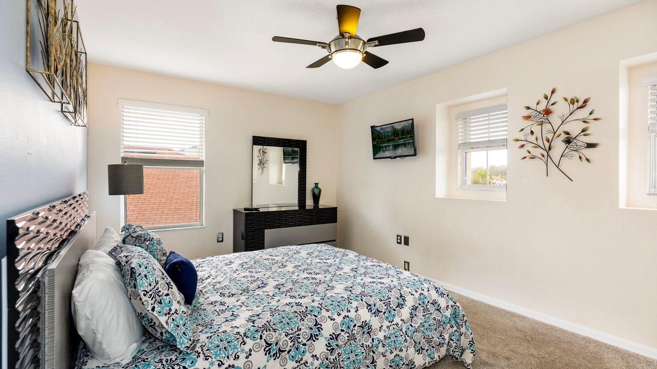 Photo of Bedroom in Windwood Bay
