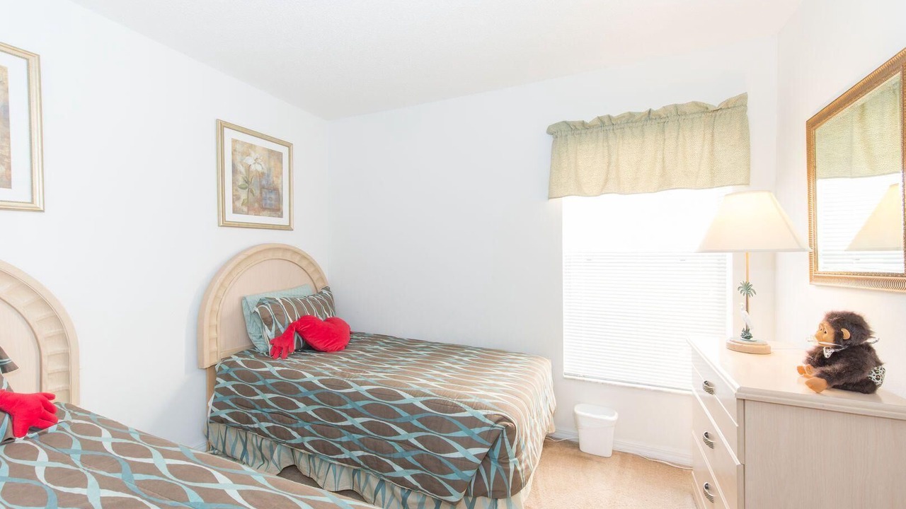 Photo of Bedroom in Seasons
