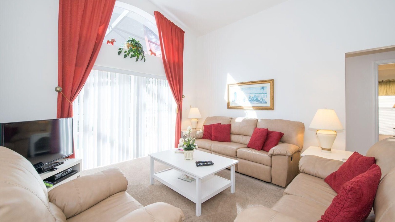 Photo of Livingroom in Seasons