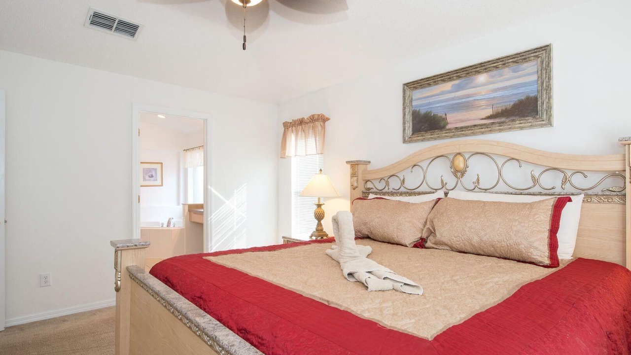 Photo of Bedroom in Seasons