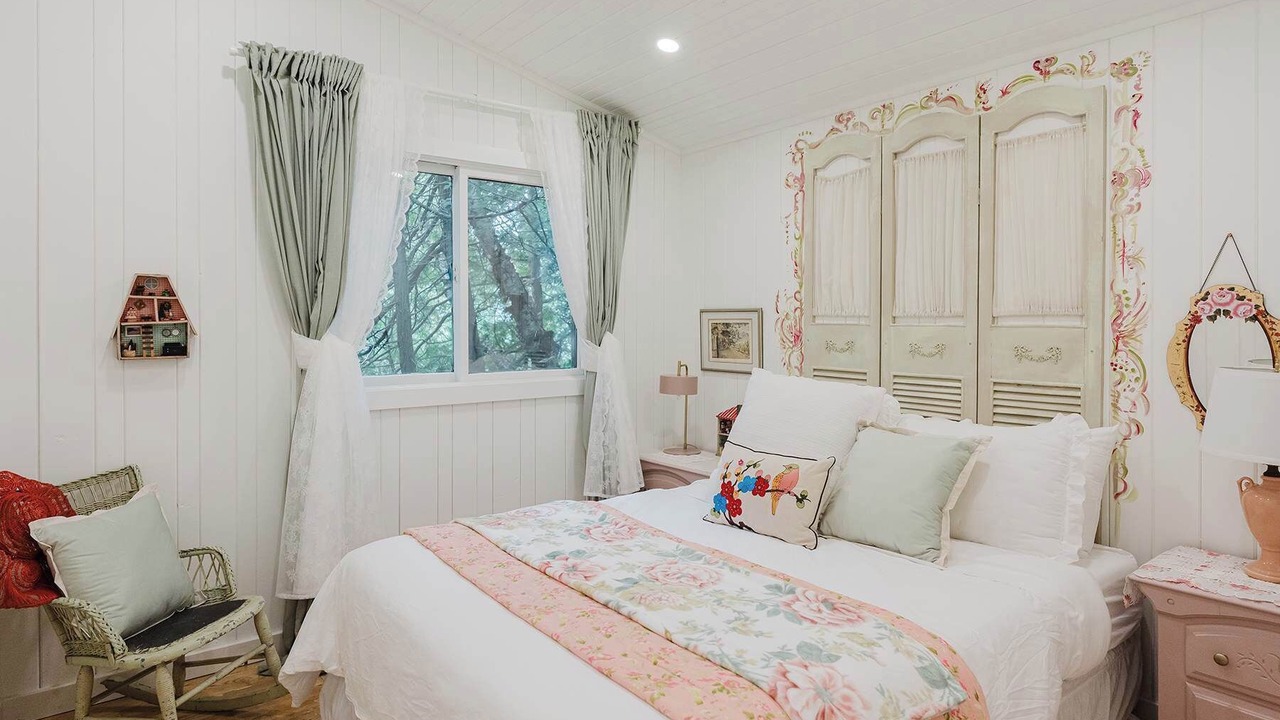 Photo of Bedroom in Northern Bruce Peninsula