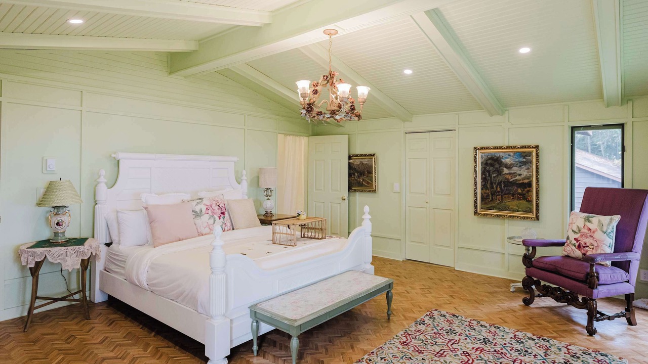 Photo of Bedroom in Northern Bruce Peninsula