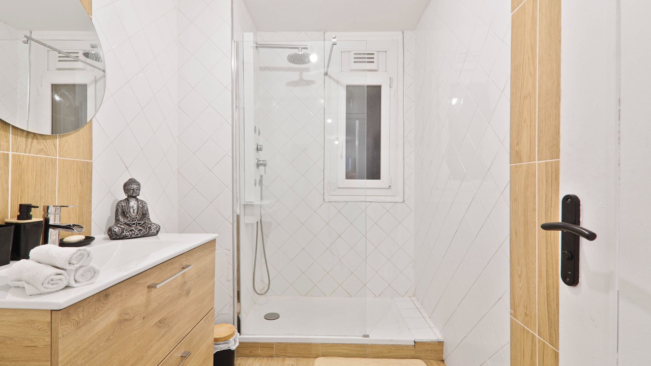 Photo of Bathroom in Epinay-sur-Seine