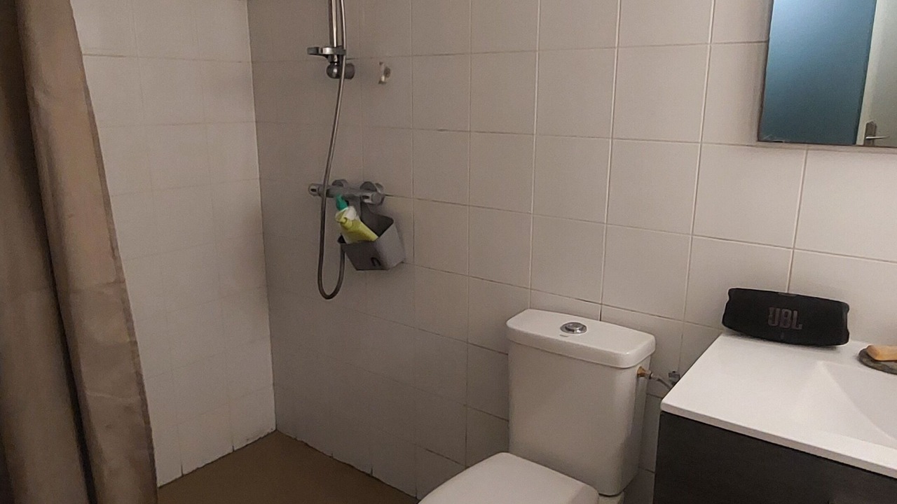 Photo of Bathroom in Pantin