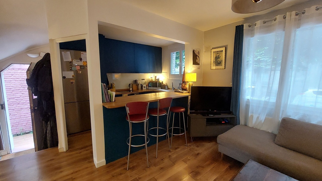 Photo of Livingroom in Pantin