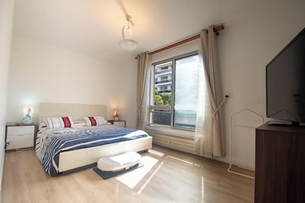 Photo of Bedroom in Issy-les-Moulineaux
