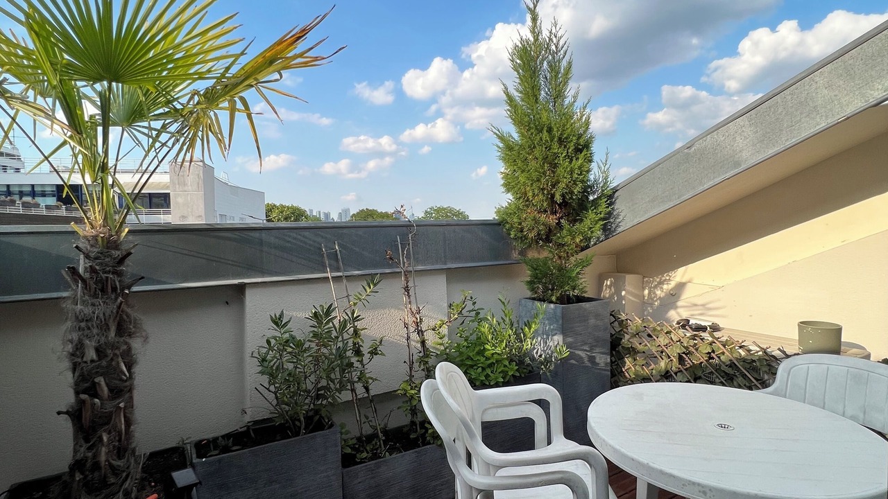 Photo of Outdoor in Suresnes