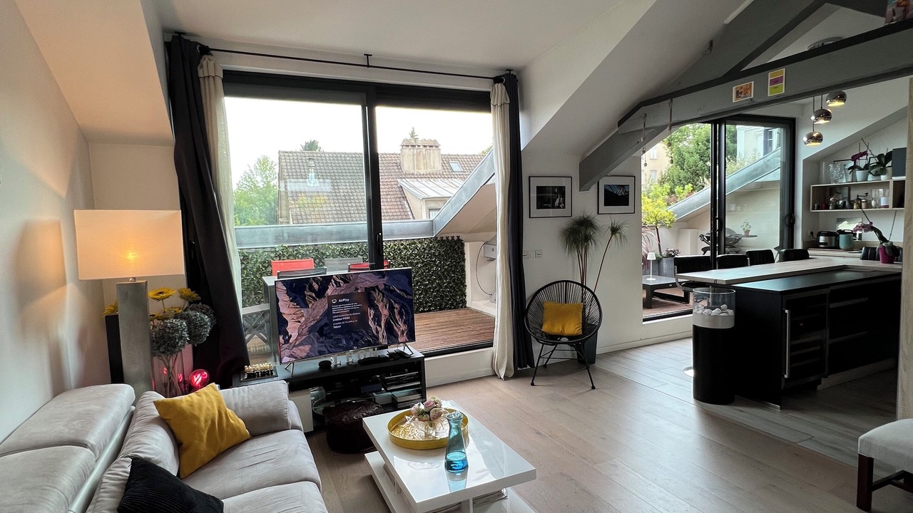 Photo of Livingroom in Suresnes