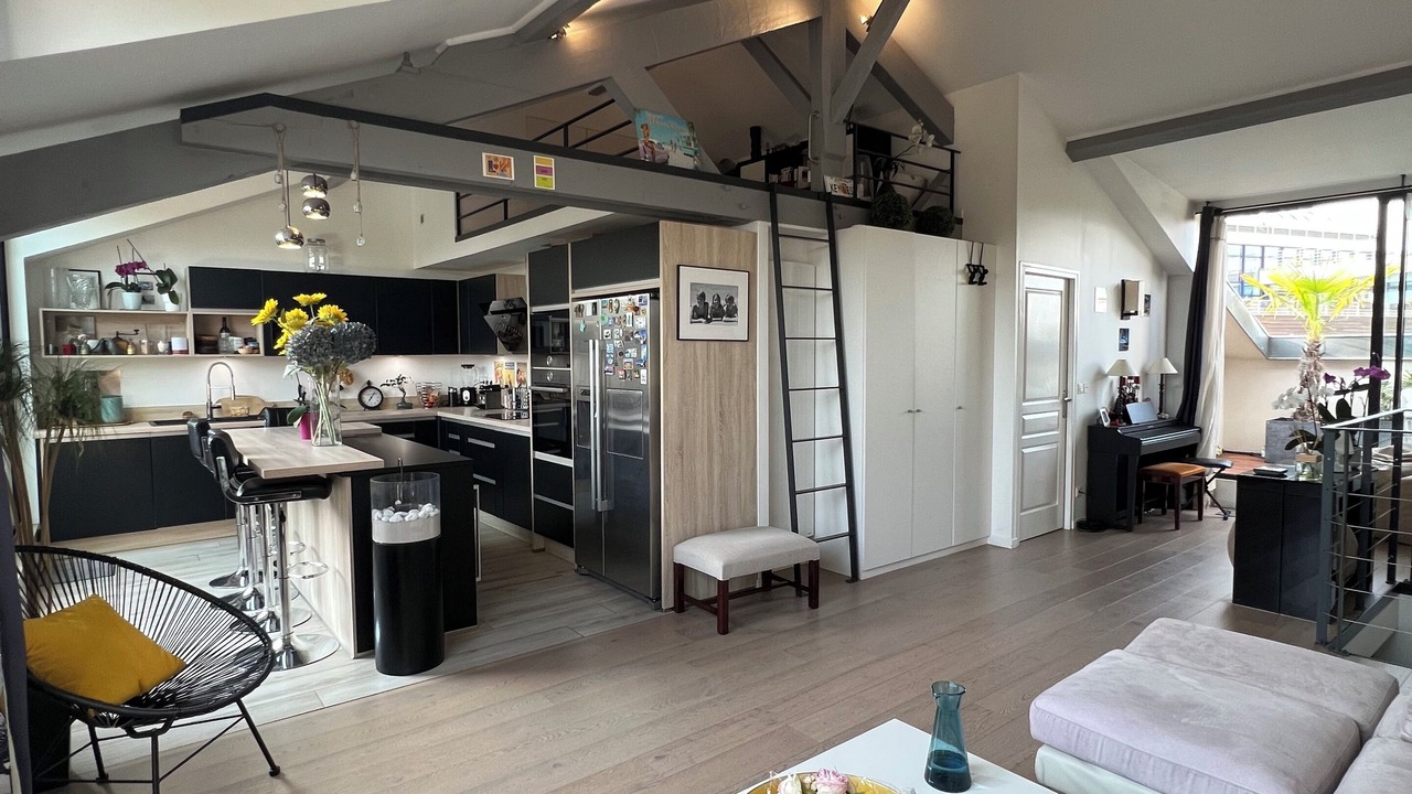 Photo of Livingroom in Suresnes