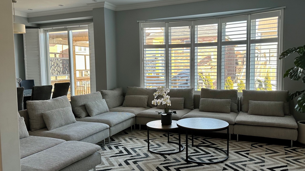 Photo of Livingroom in Meadowvale Village