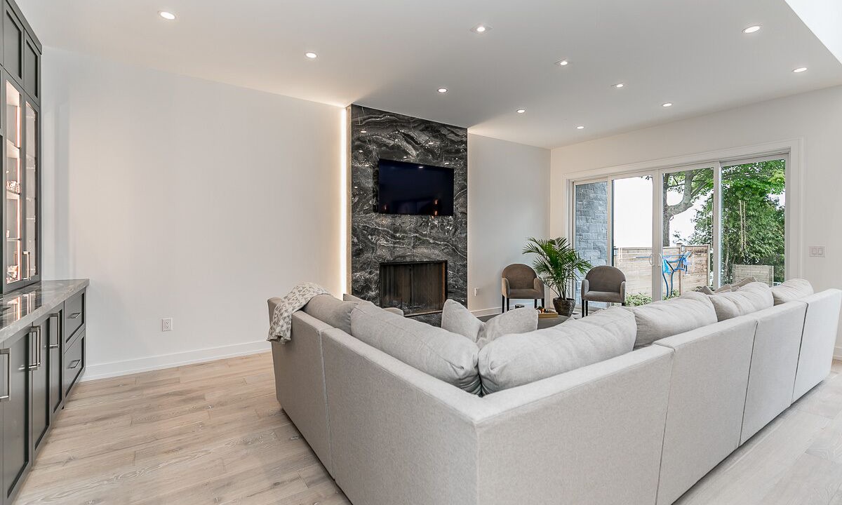 Photo of Livingroom in Innisfil