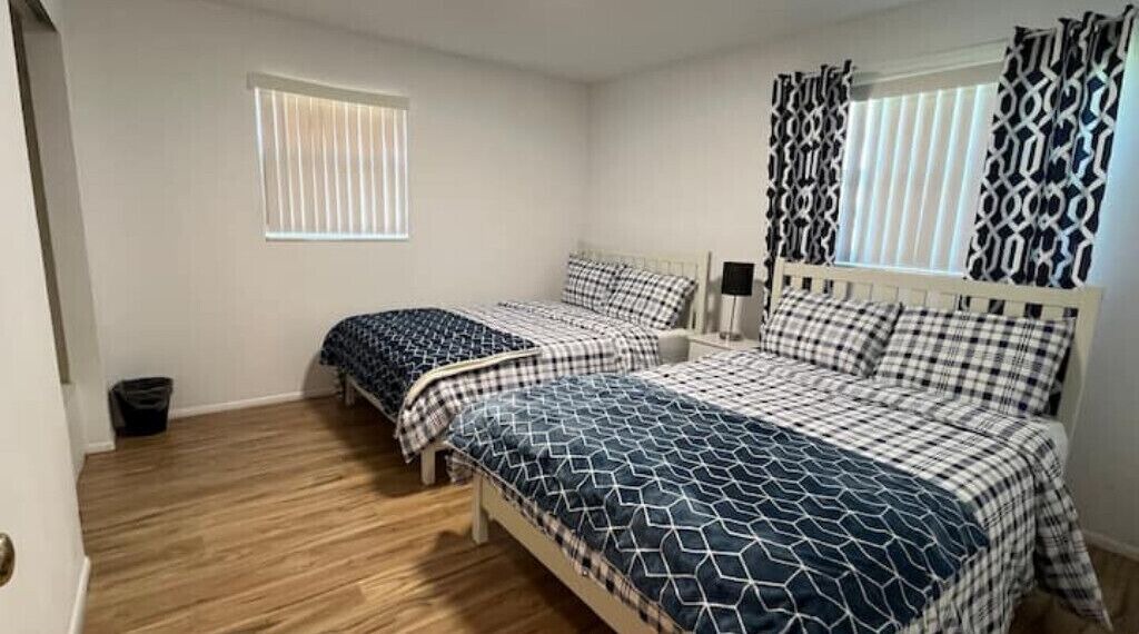 Photo of Bedroom in Harbor Heights