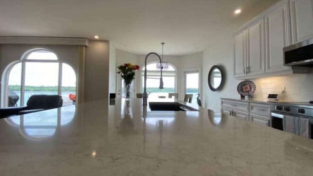 Photo of Kitchen in Amherstview