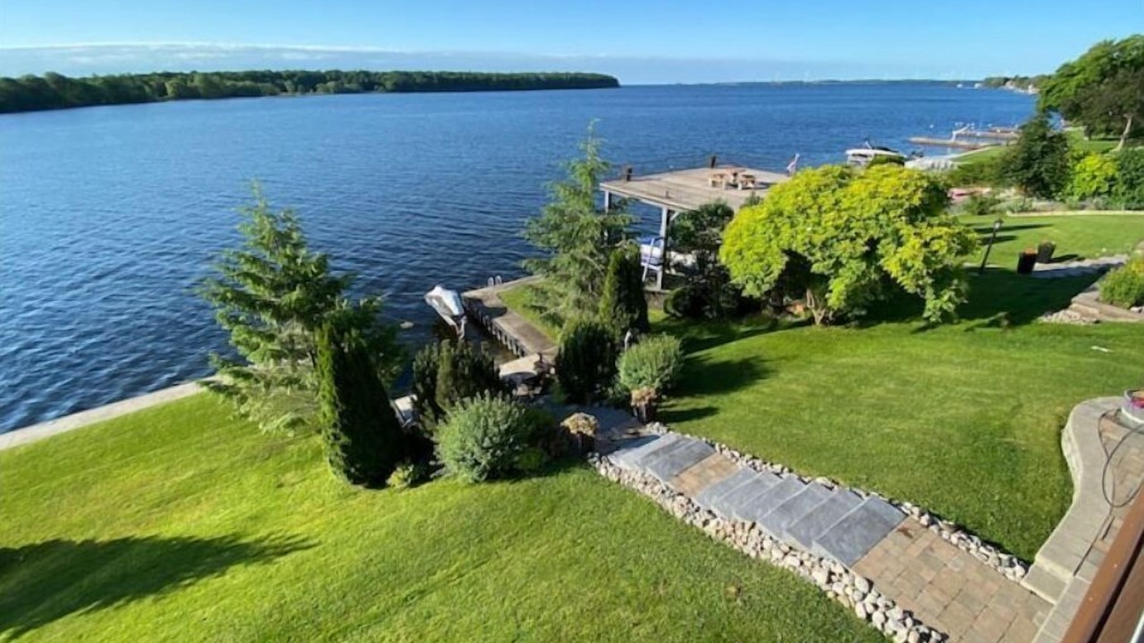 Photo of Outdoor in Amherstview
