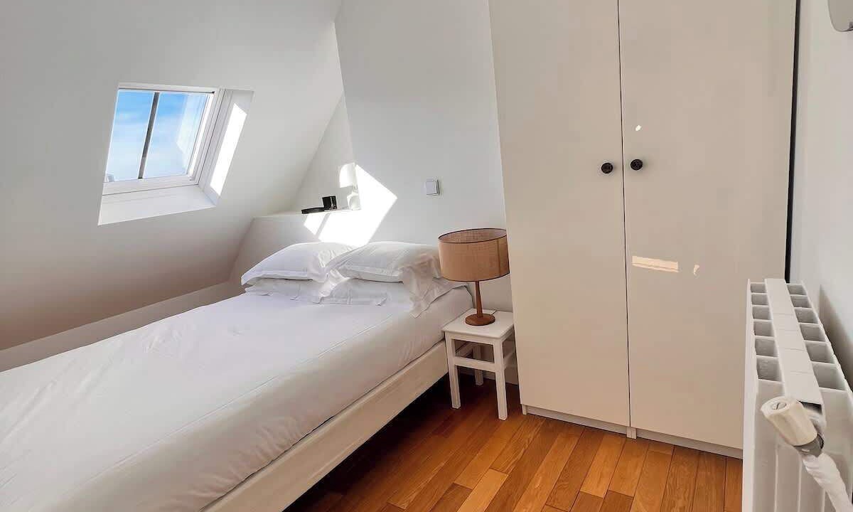 Photo of Bedroom in Quartier du Faubourg-Montmartre