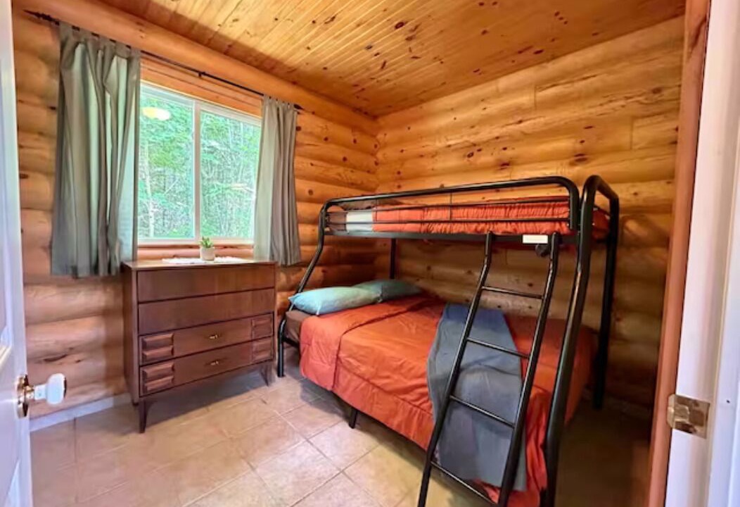 Photo of Bedroom in Unorganized Centre Parry Sound