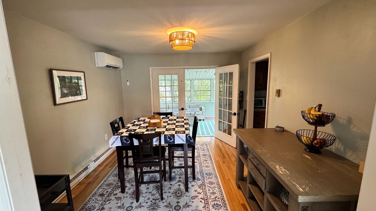 Photo of Bedroom in Park Forest Village