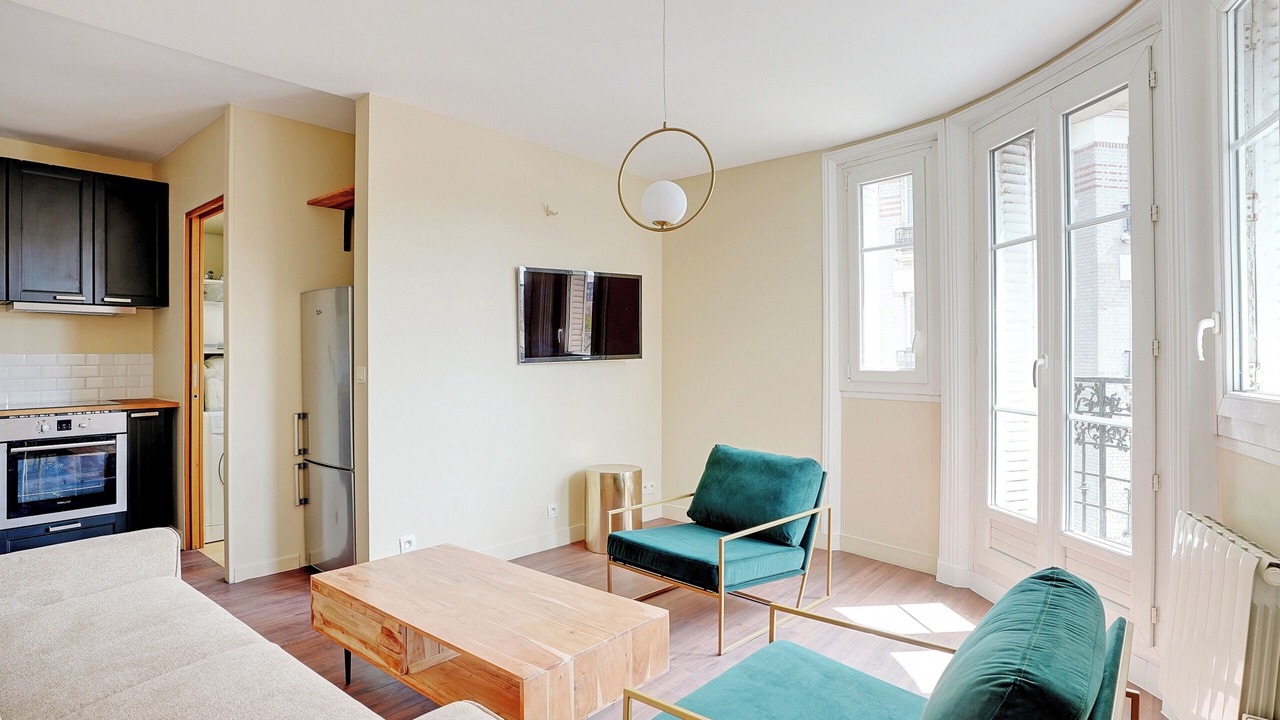 Photo of Livingroom in Les Puces de Saint-Ouen