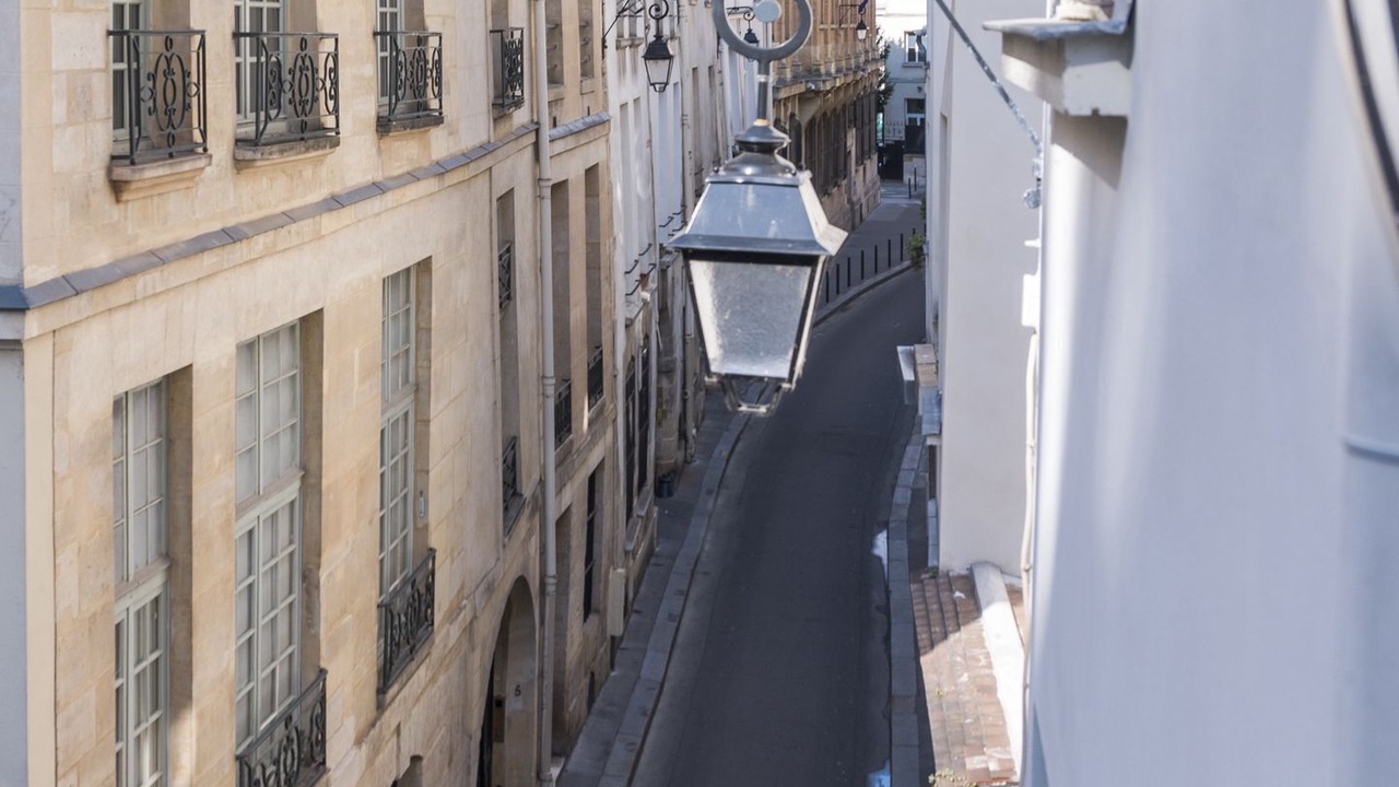 Photo of Others in Saint-Germain-des-Pres