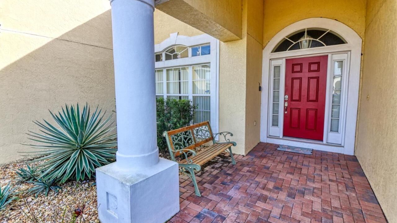 Photo of Patio Balcony in Tuscan Ridge
