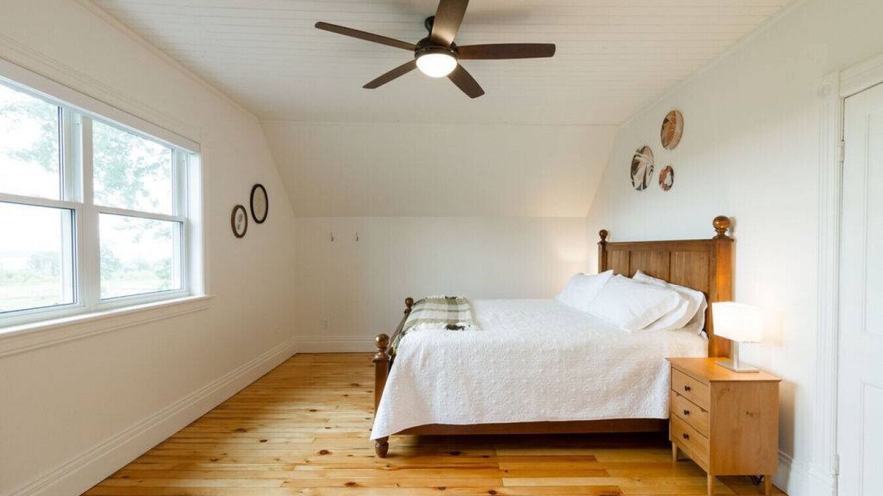Photo of Bedroom in Greater Napanee