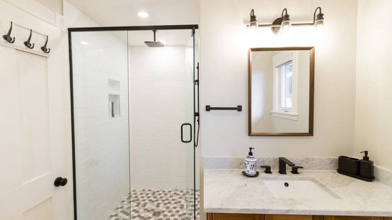 Photo of Bathroom in Greater Napanee