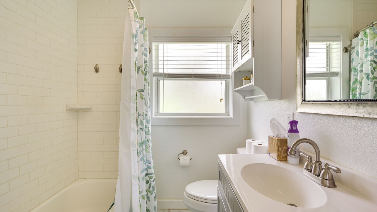 Photo of Bathroom in Lake Wales