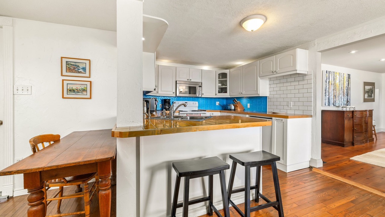 Photo of Kitchen in Waupoos