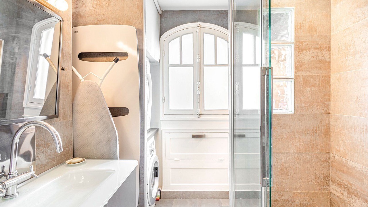 Photo of Bathroom in Grenelle