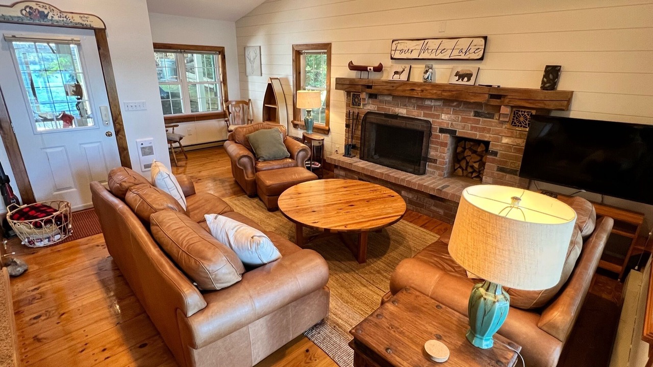 Photo of Livingroom in Burnt River