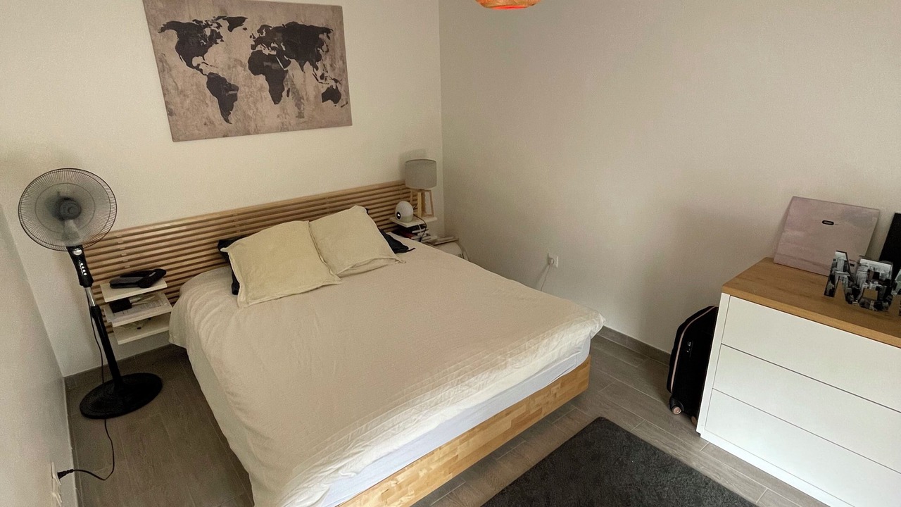 Photo of Bedroom in Clichy