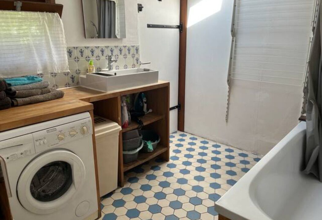 Photo of Bathroom in Vitry-sur-Seine