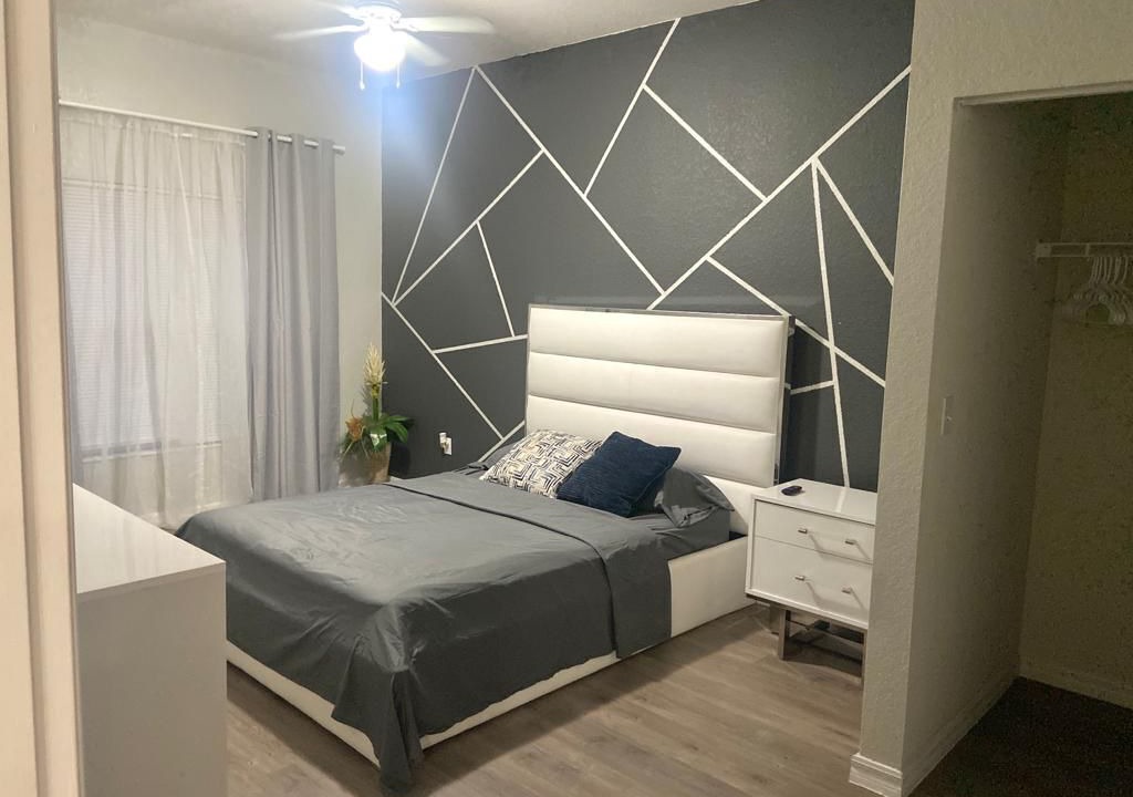 Photo of Bedroom in Venetian Bay Villages