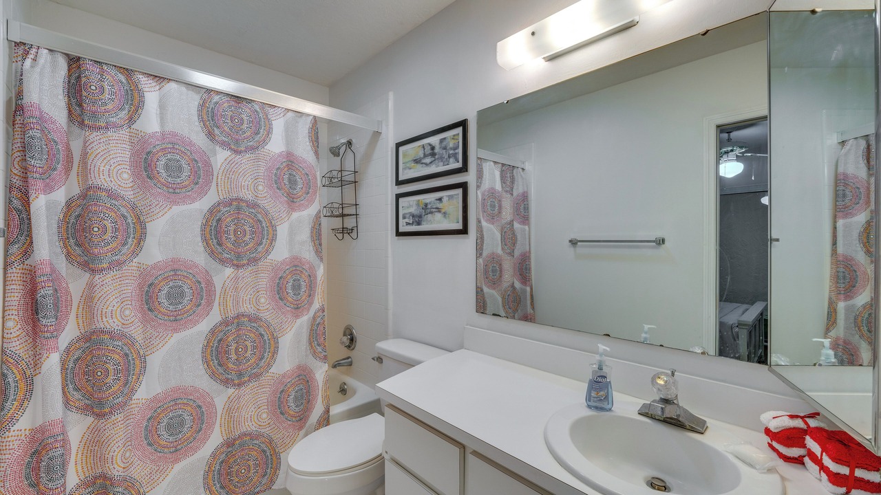 Photo of Bathroom in Grenelefe