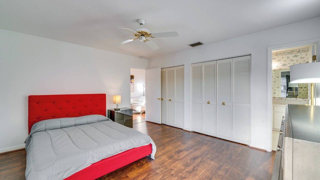 Photo of Bedroom in Grenelefe