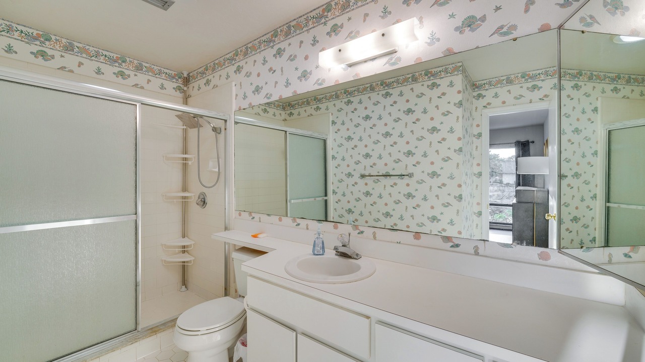 Photo of Bathroom in Grenelefe