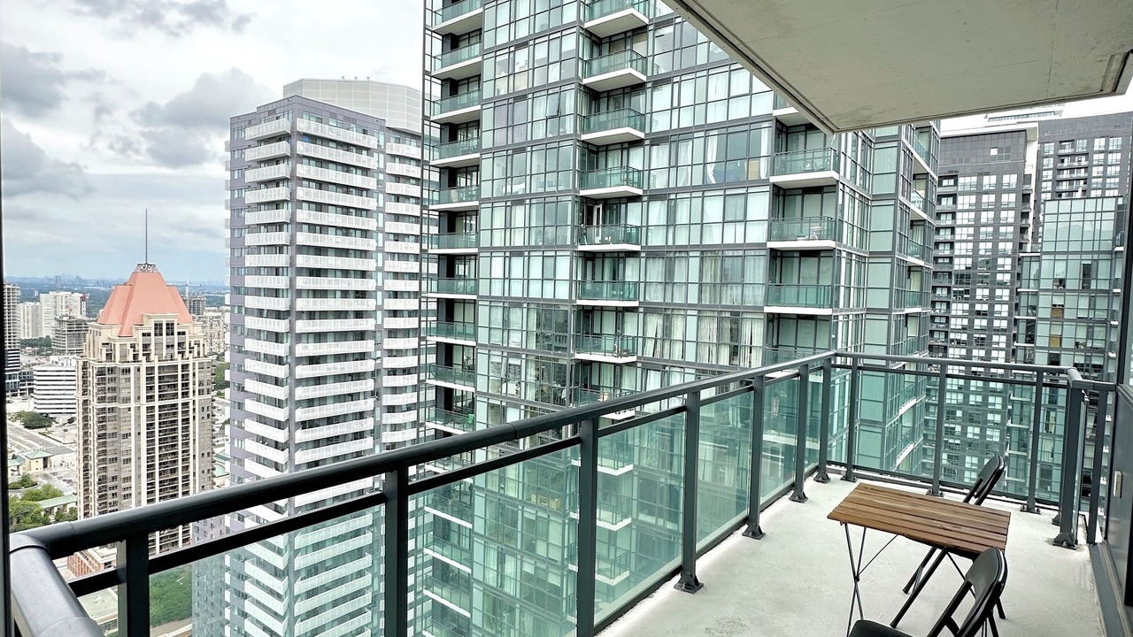 Photo of Outdoor in Downtown Mississauga