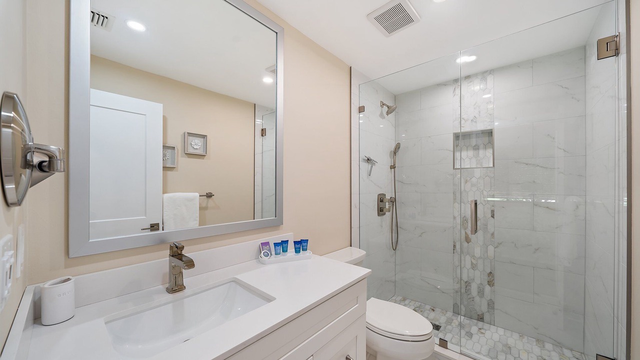 Photo of Bathroom in Hunt Club