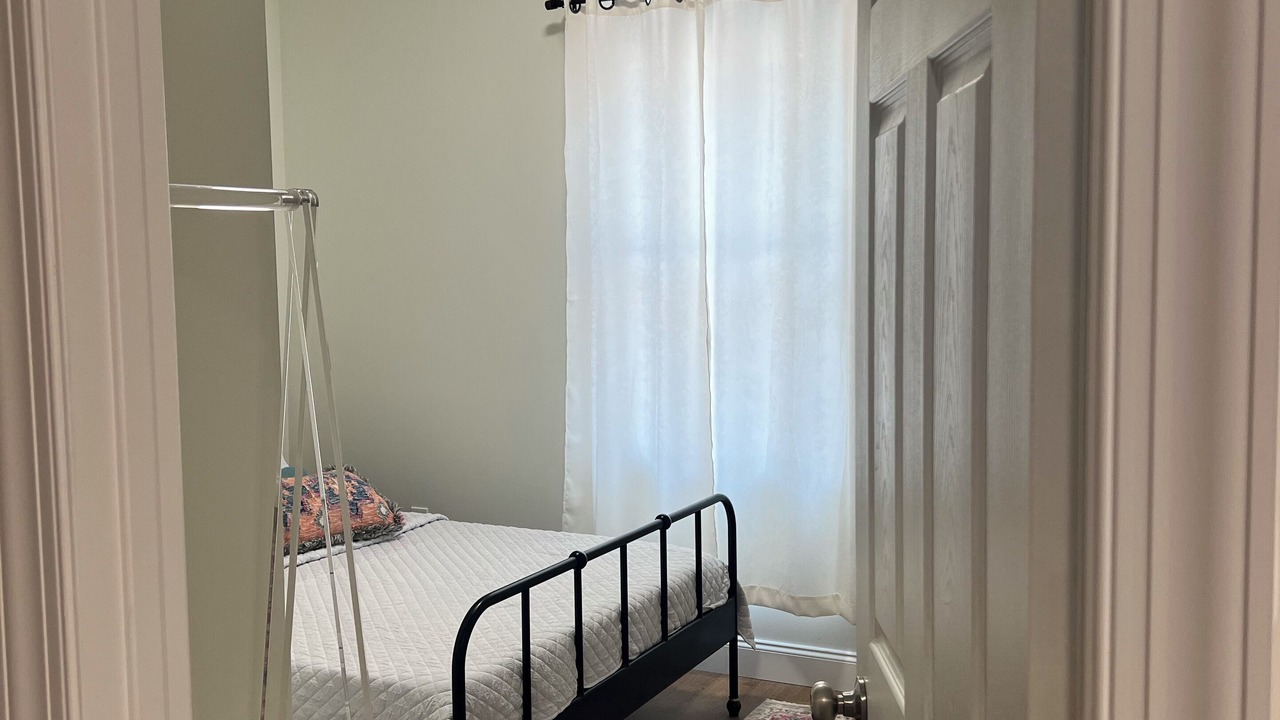 Photo of Bedroom in Linglestown