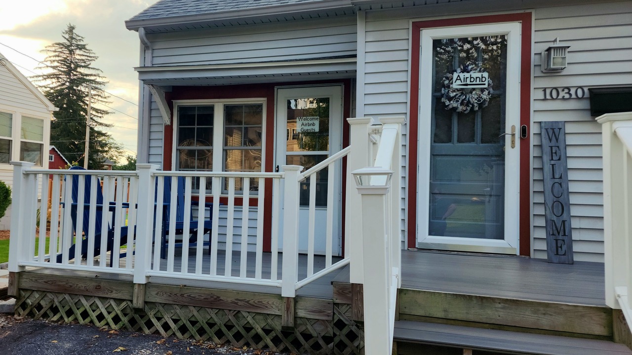 Photo of Outdoor in Linntown