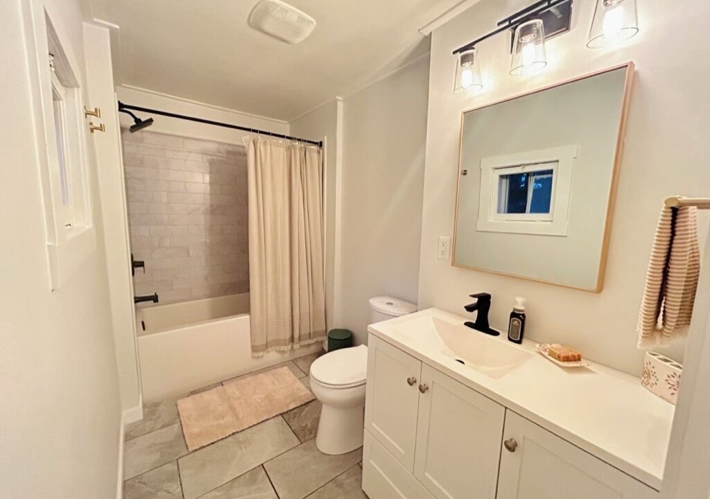 Photo of Bathroom in Owen Sound