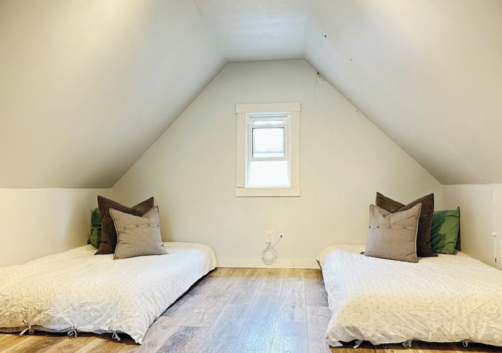 Photo of Bedroom in Owen Sound