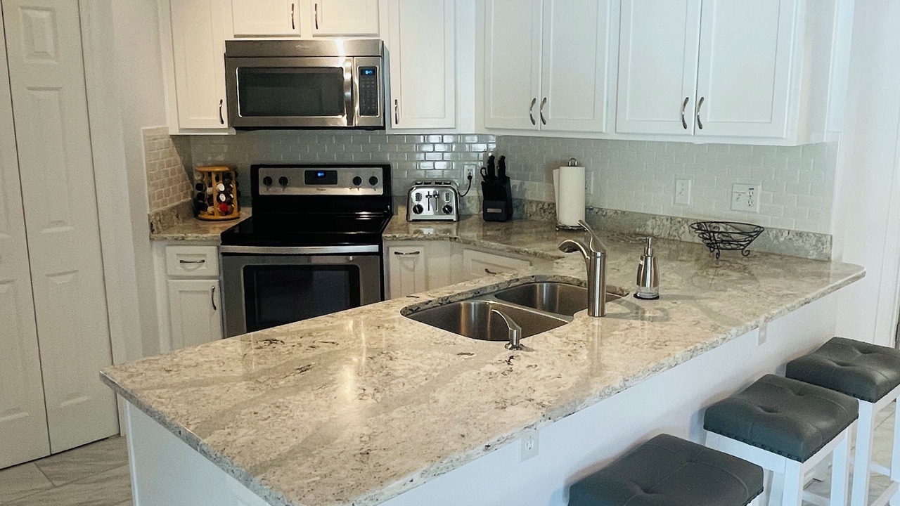 Photo of Kitchen in Crescent Lakes