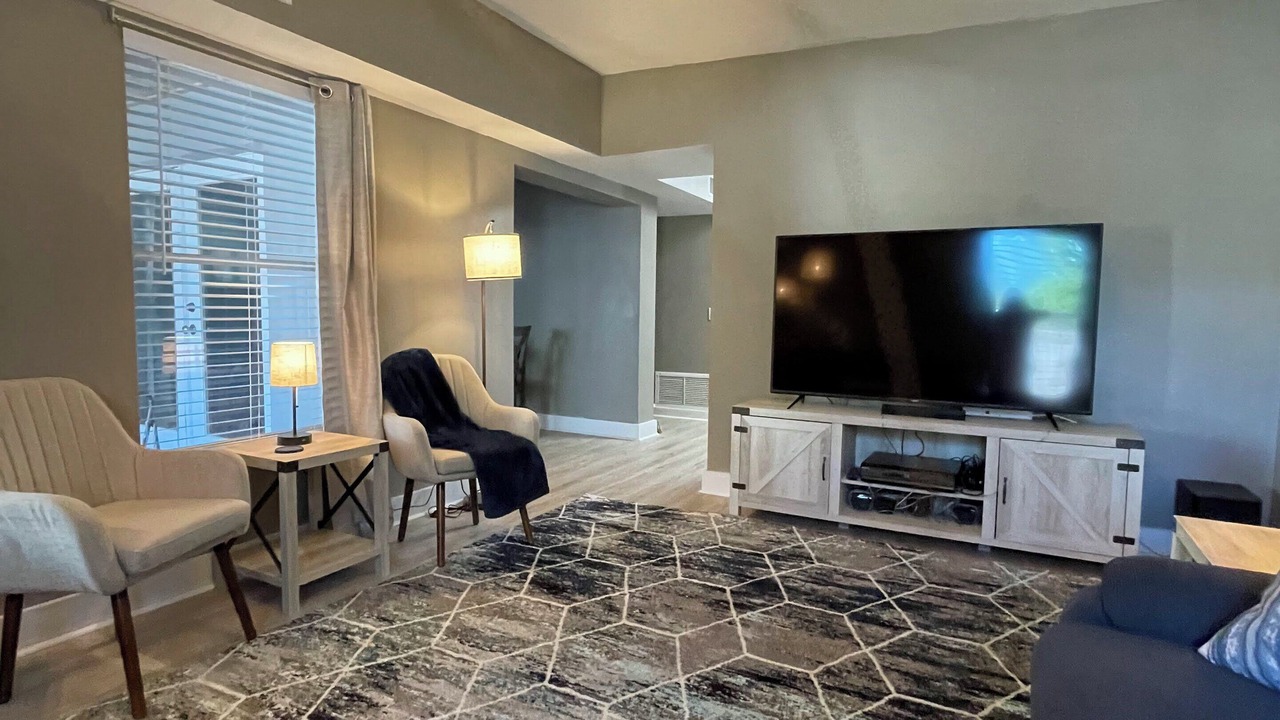 Photo of Livingroom in Bowe Gardens