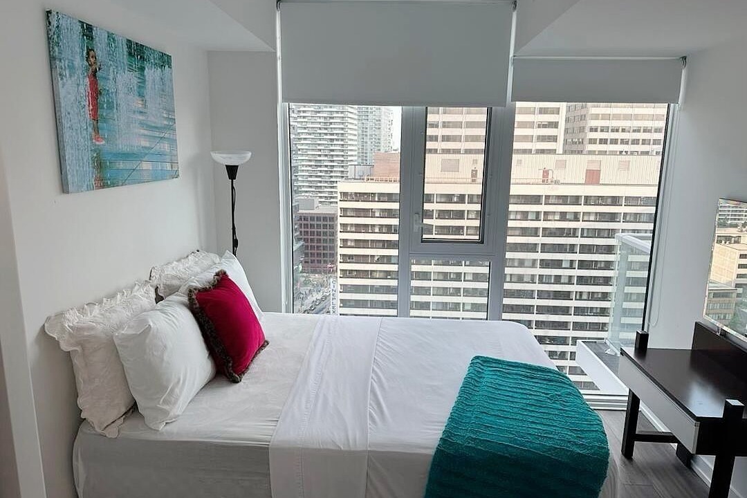 Photo of Bedroom in Lawrence Park South