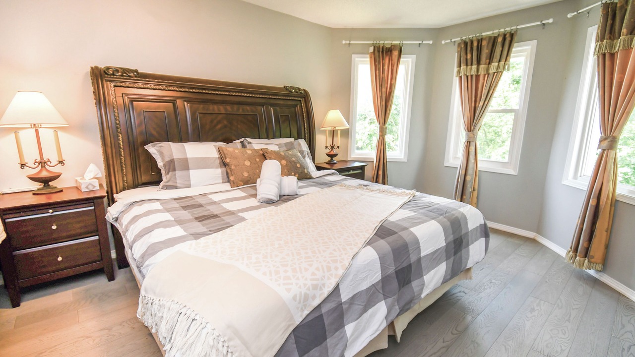 Photo of Bedroom in Alcona