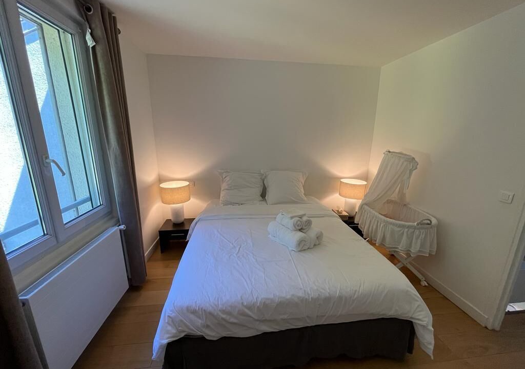 Photo of Bedroom in Chaville