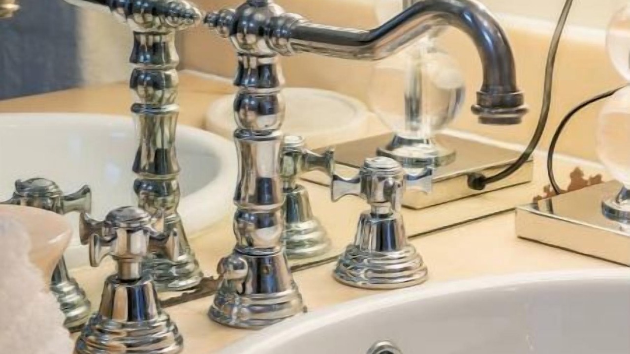 Photo of Bathroom in Quartier de la Monnaie